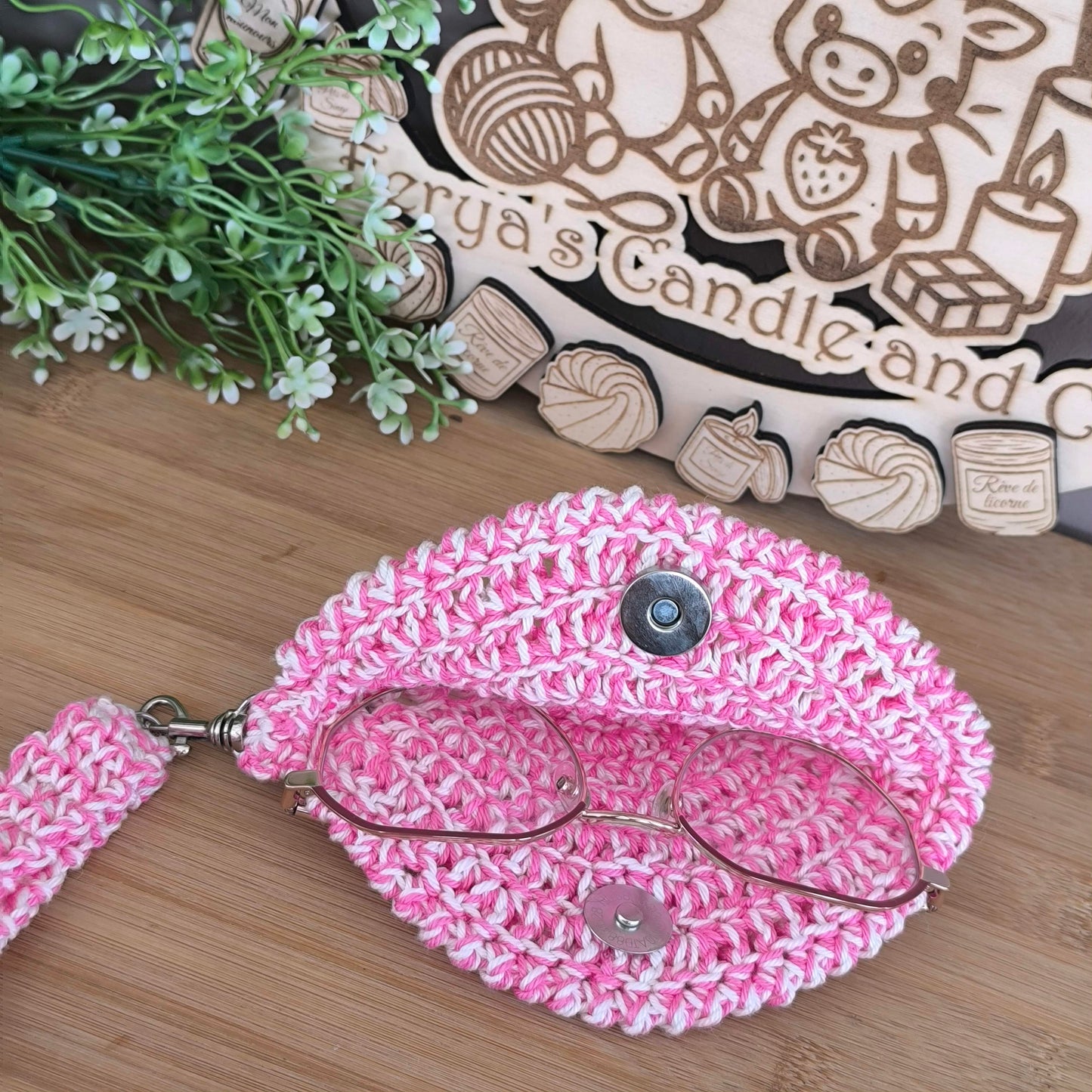 🕶️ Dragonne à lunette – Fait Main au Crochet