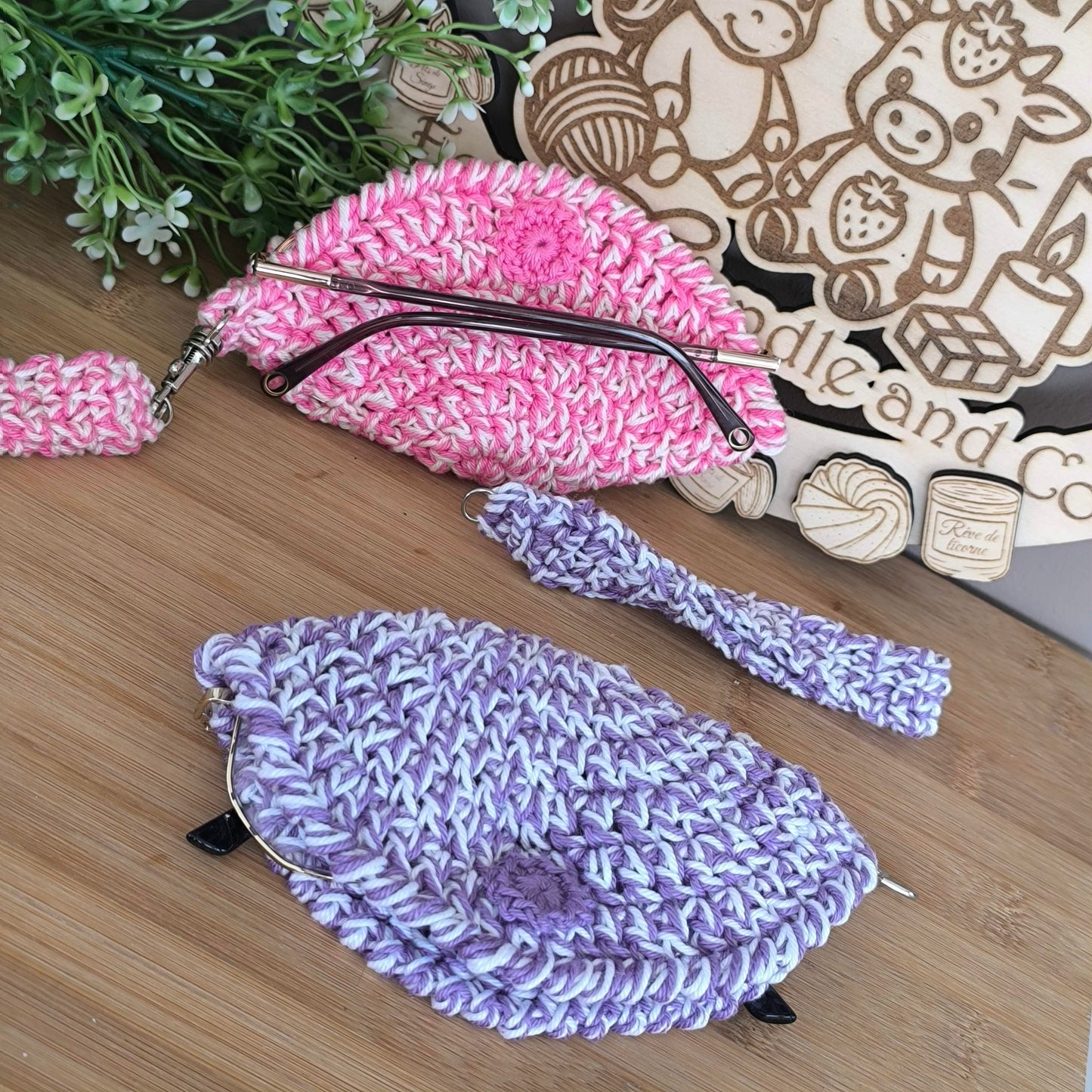 🕶️ Dragonne à lunette – Fait Main au Crochet