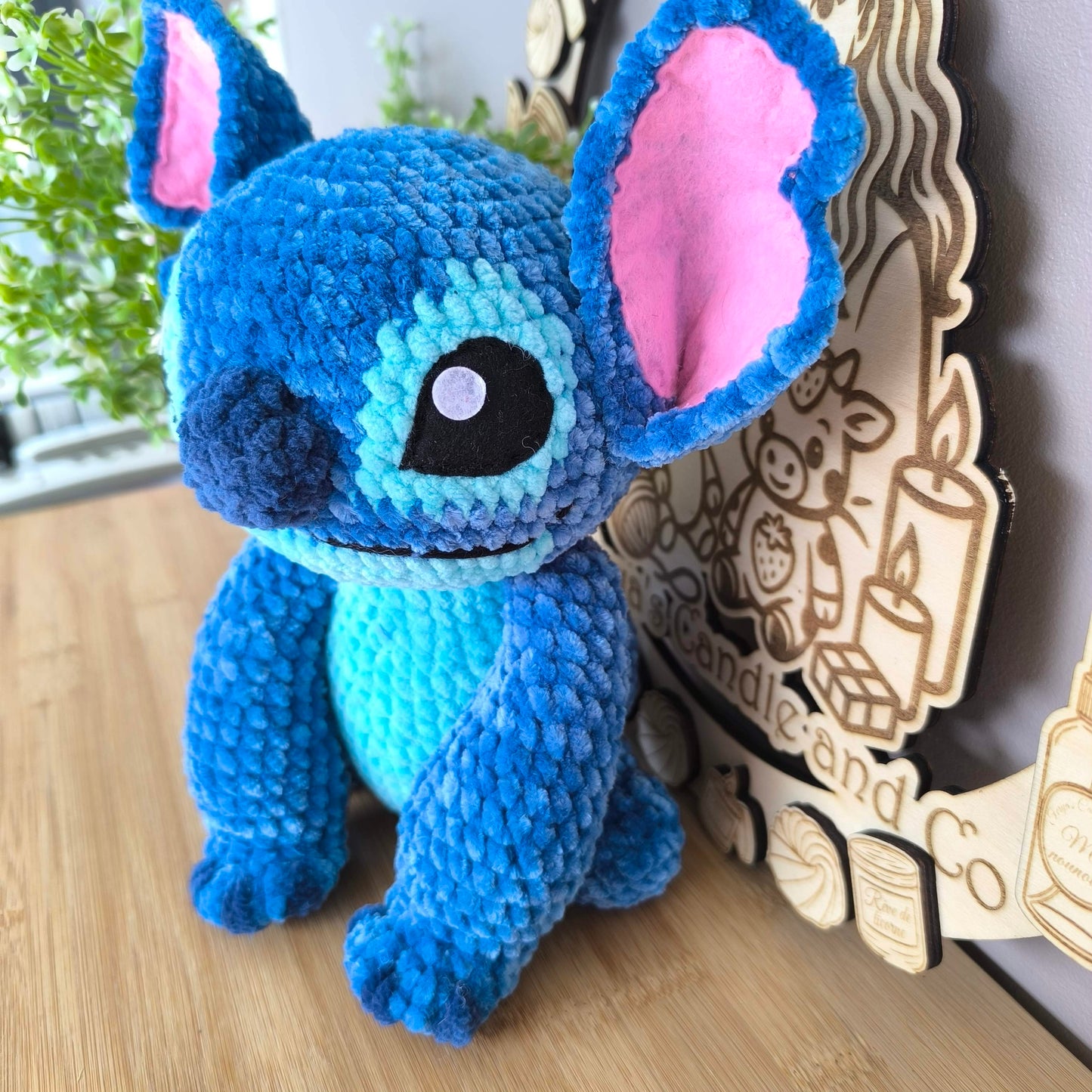 precomande Peluche extraterrestre bleu