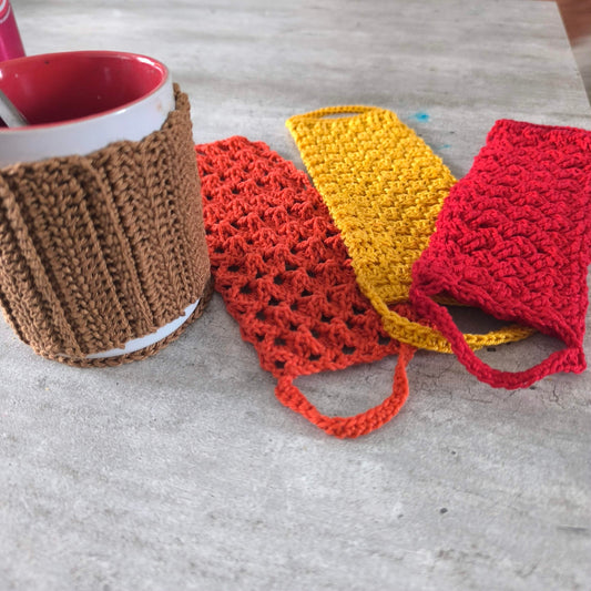 Protège tasse au crochet